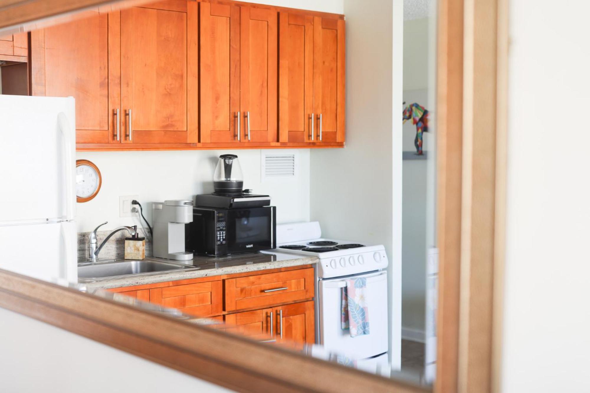 ทรอปิคอล สตูดิโอ แอต มารีน เซิร์ฟ ไวกิกิ Apartment โฮโนลูลู ภายนอก รูปภาพ