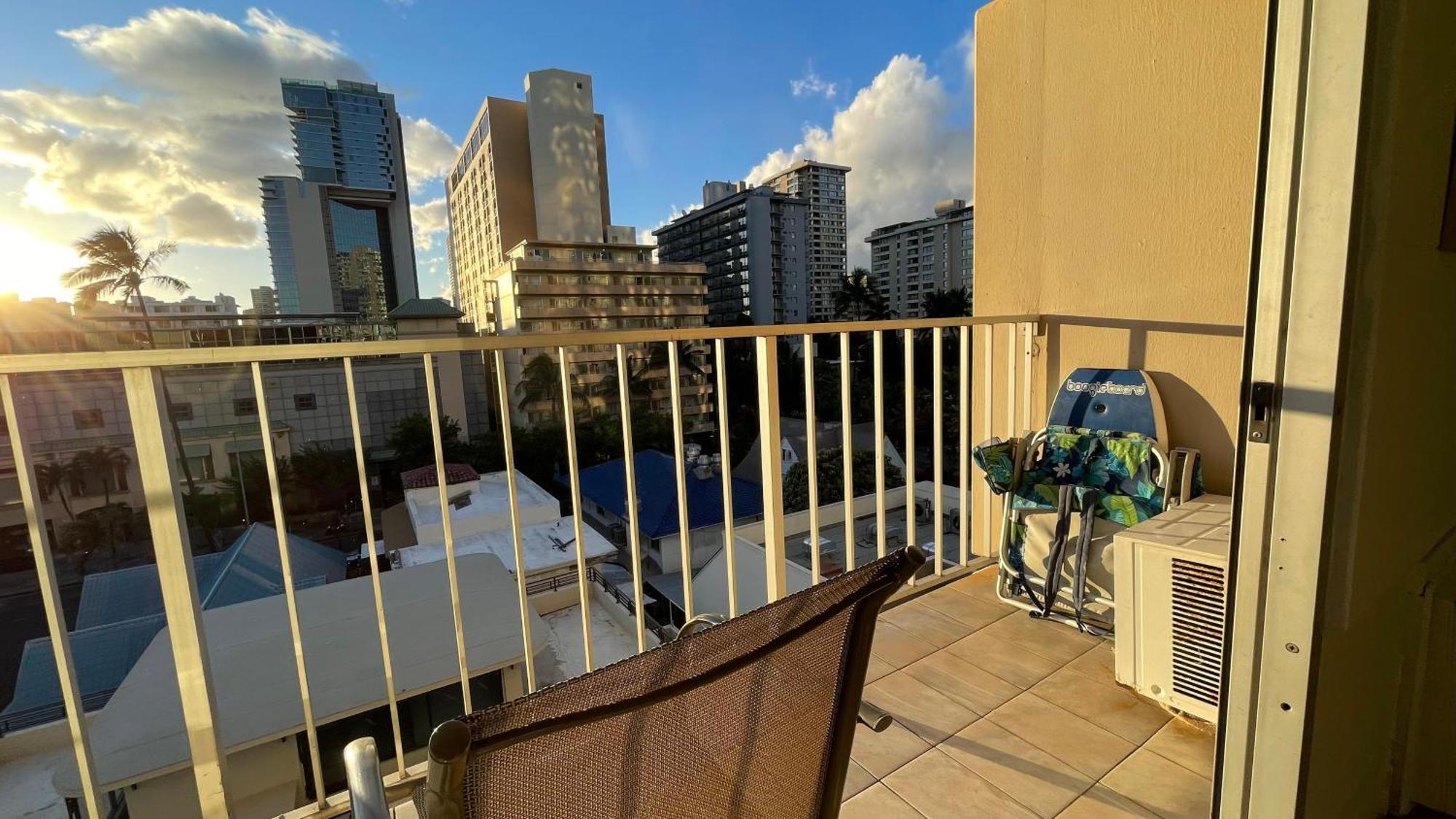 ทรอปิคอล สตูดิโอ แอต มารีน เซิร์ฟ ไวกิกิ Apartment โฮโนลูลู ภายนอก รูปภาพ