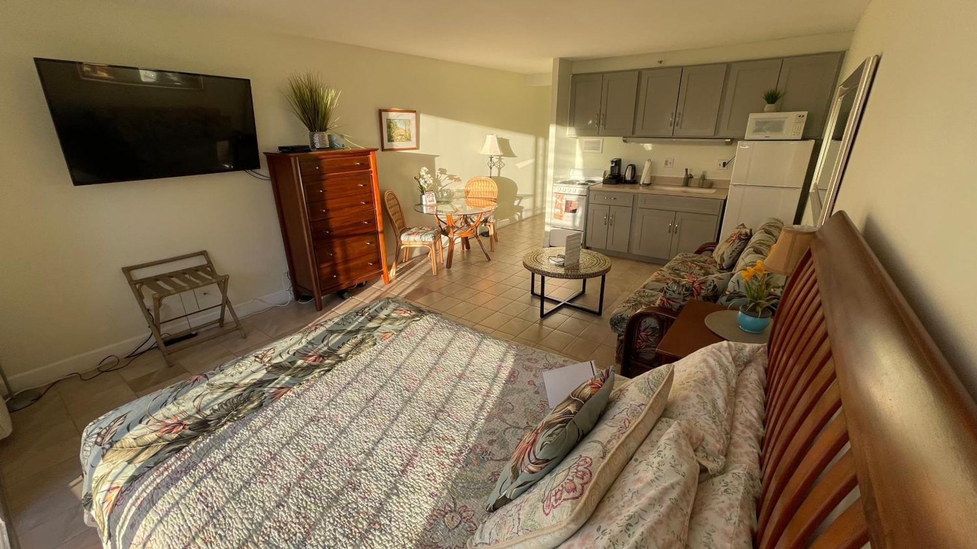 ทรอปิคอล สตูดิโอ แอต มารีน เซิร์ฟ ไวกิกิ Apartment โฮโนลูลู ภายนอก รูปภาพ
