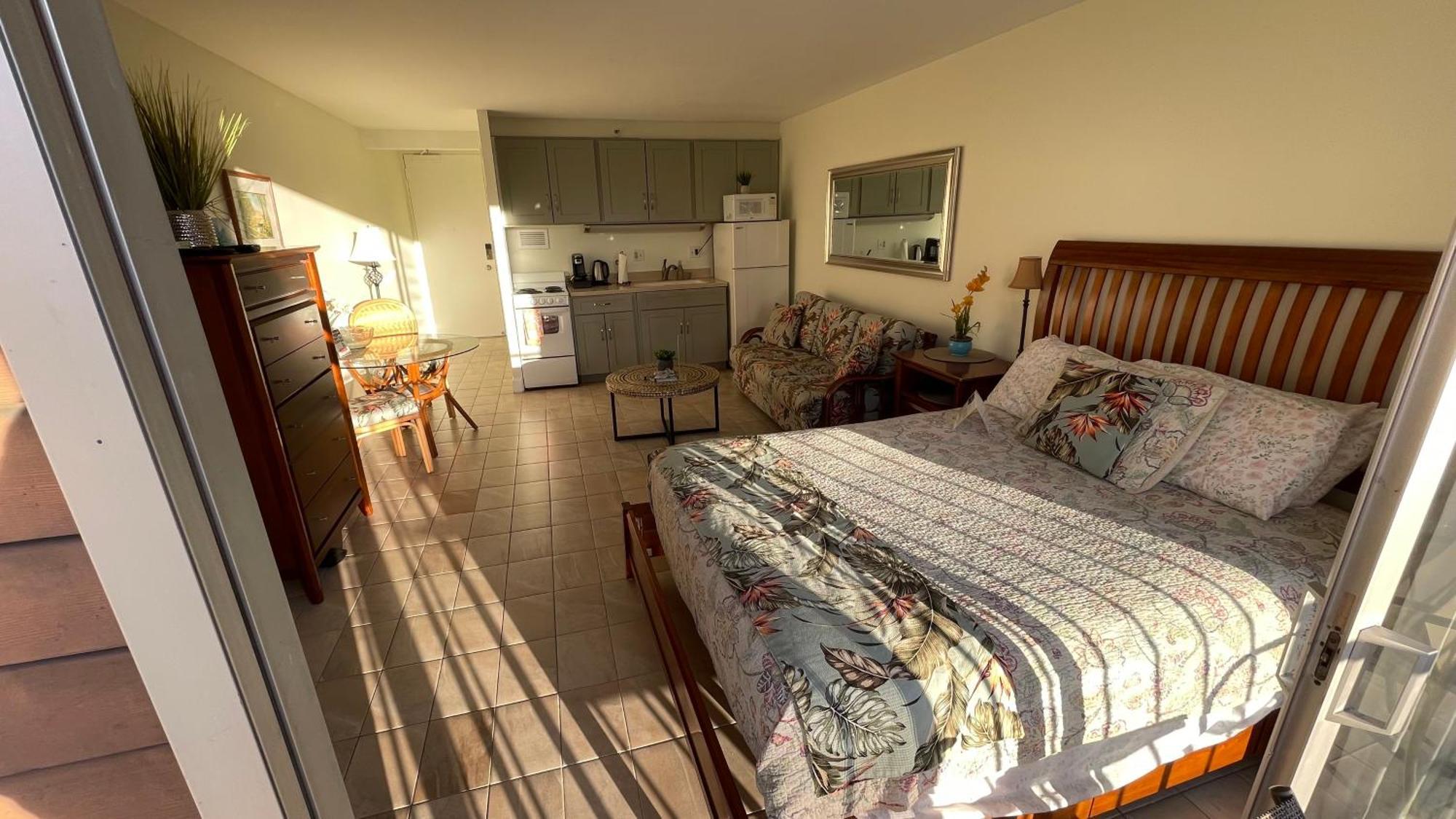 ทรอปิคอล สตูดิโอ แอต มารีน เซิร์ฟ ไวกิกิ Apartment โฮโนลูลู ภายนอก รูปภาพ