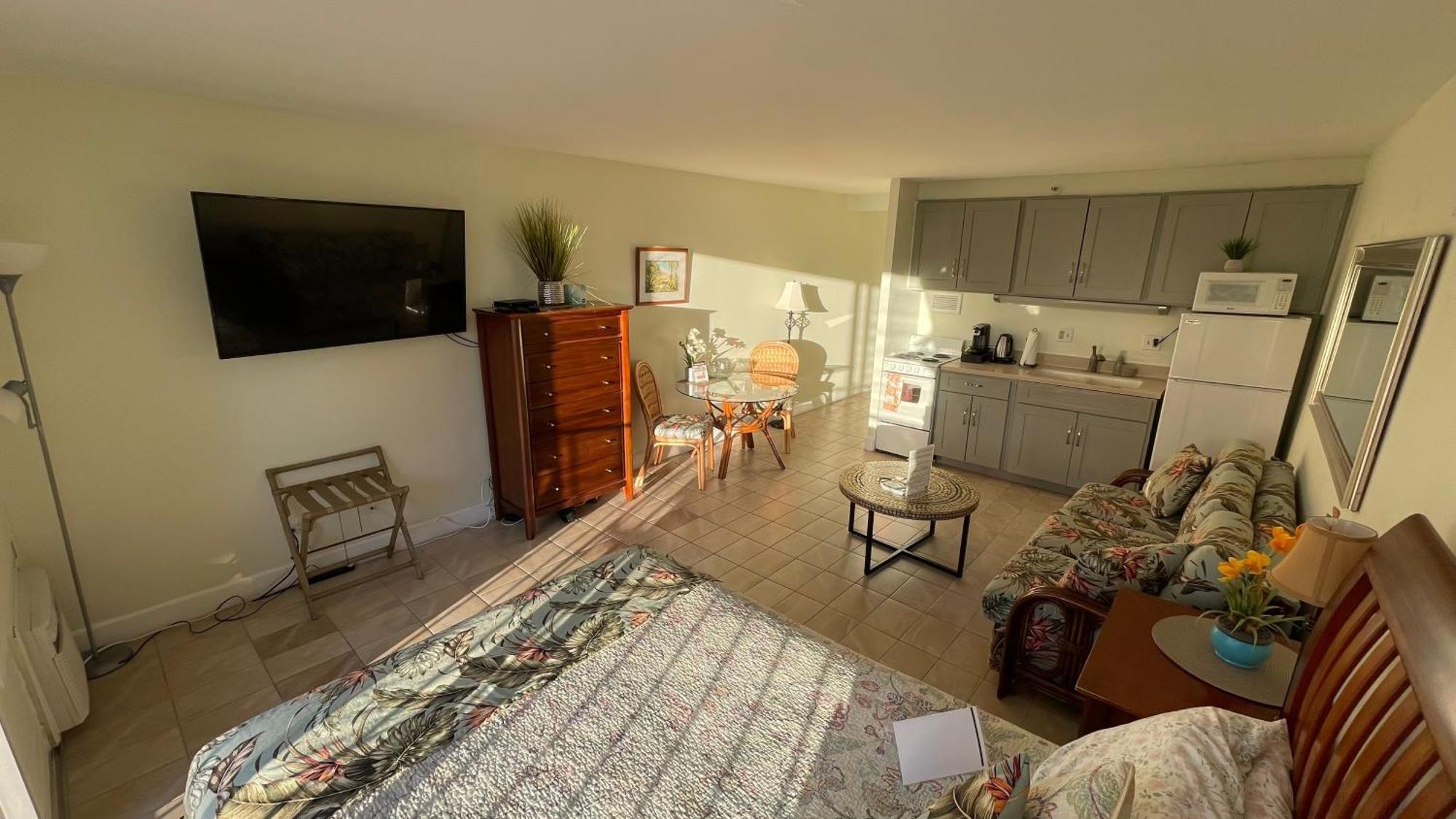 ทรอปิคอล สตูดิโอ แอต มารีน เซิร์ฟ ไวกิกิ Apartment โฮโนลูลู ภายนอก รูปภาพ